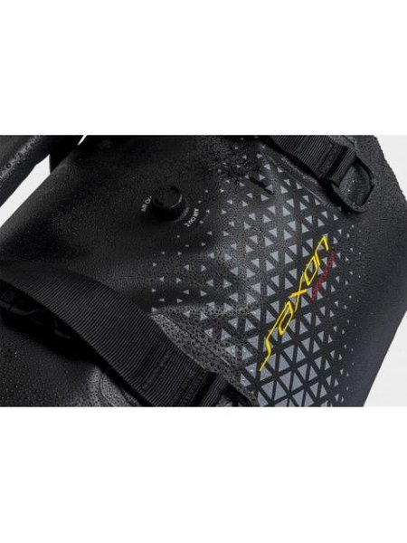 Bolsa Estanque Saxon 26 Lts.