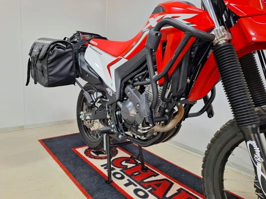 Cavalete Central  XR 300L Tornado Chapam