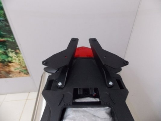 Reforço bauleto traseiro BMW F750 GS/F850 GS/F800 Atual Chapam