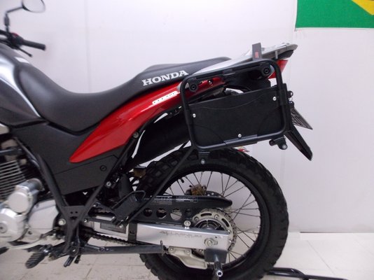 Suporte Malas Laterais XRE 300/Sahara 300 Chapam
