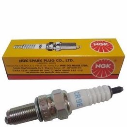 Vela CR9E NGK